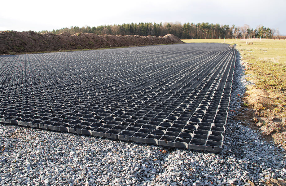 Reitplatz mit RIDCON ProGrid Evolution Platten